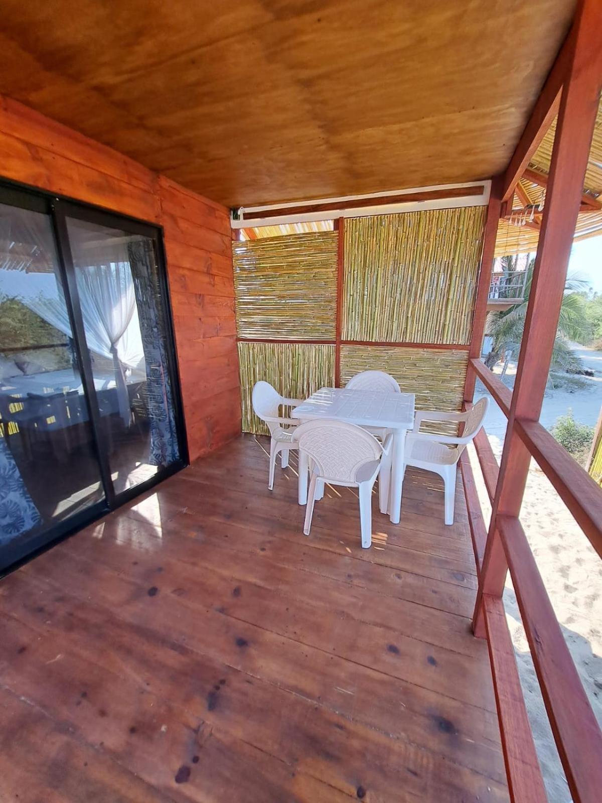 Cabanas Alta Mar Guayabas Exteriör bild