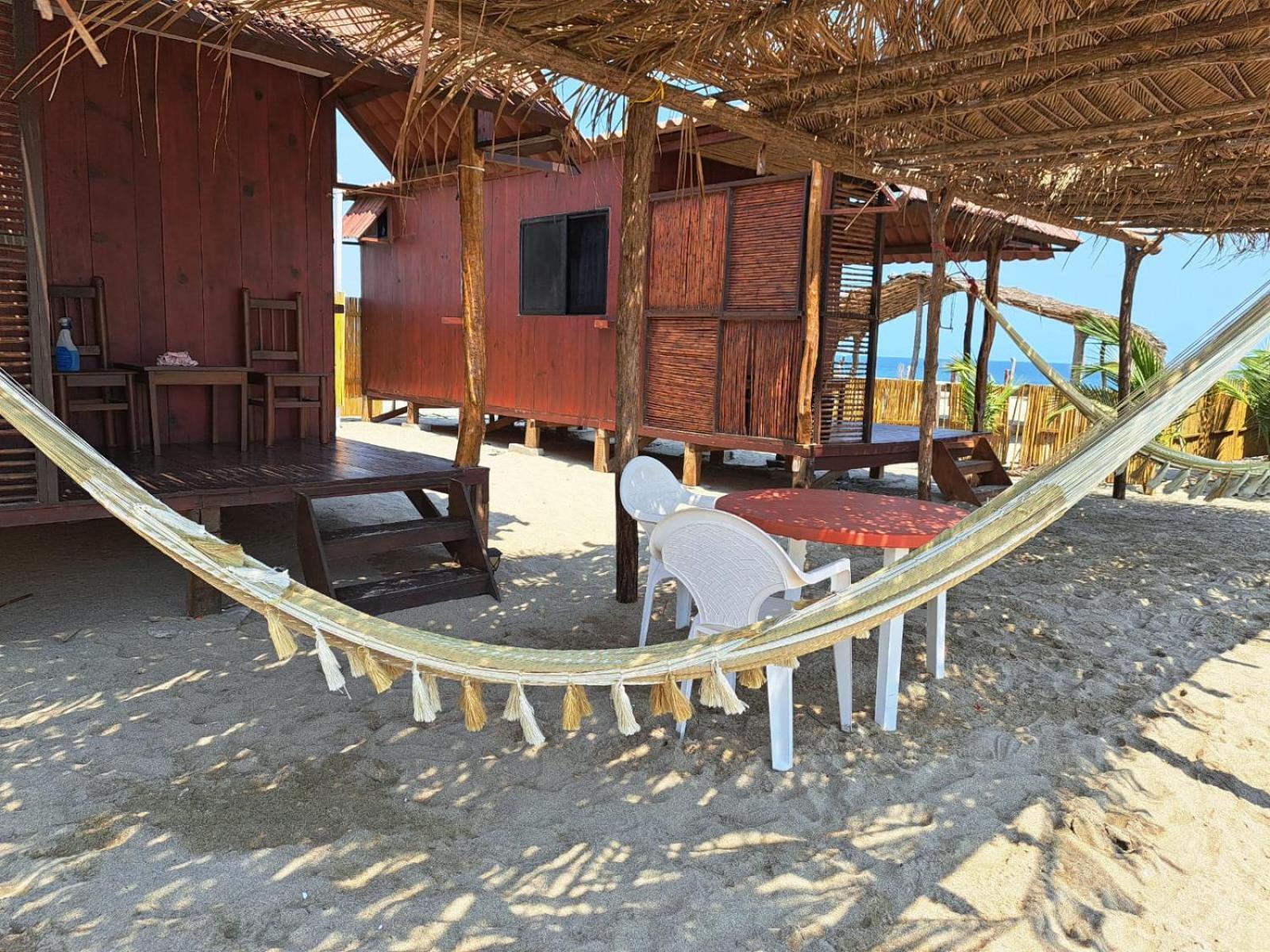 Cabanas Alta Mar Guayabas Exteriör bild
